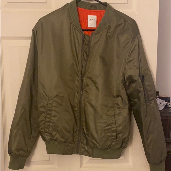 Bomber jacket - Picture 2 of 4